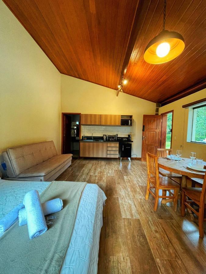 Cabanas Eco Das Montanhas Домингус-Мартинс Экстерьер фото